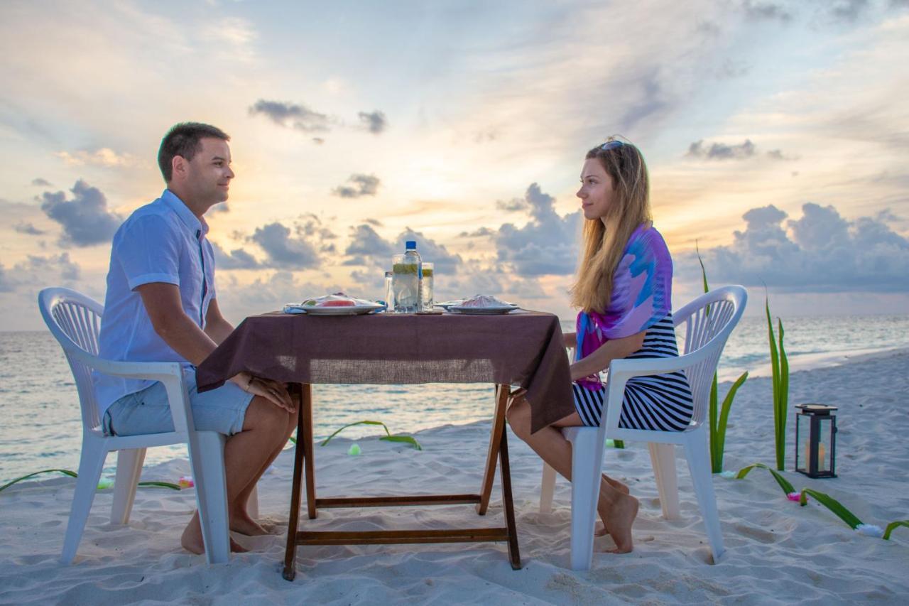Ukulhas Beach Inn Dış mekan fotoğraf