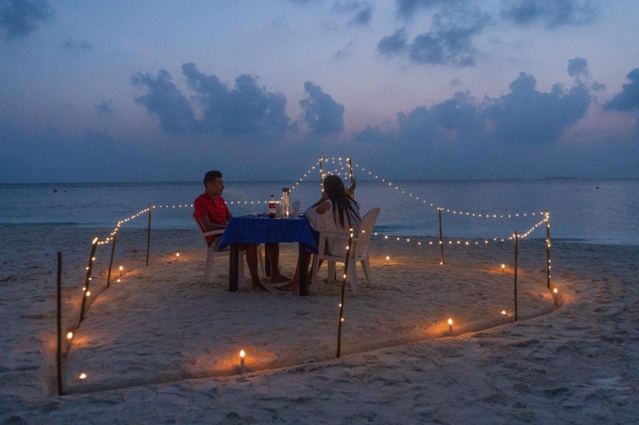 Ukulhas Beach Inn Dış mekan fotoğraf