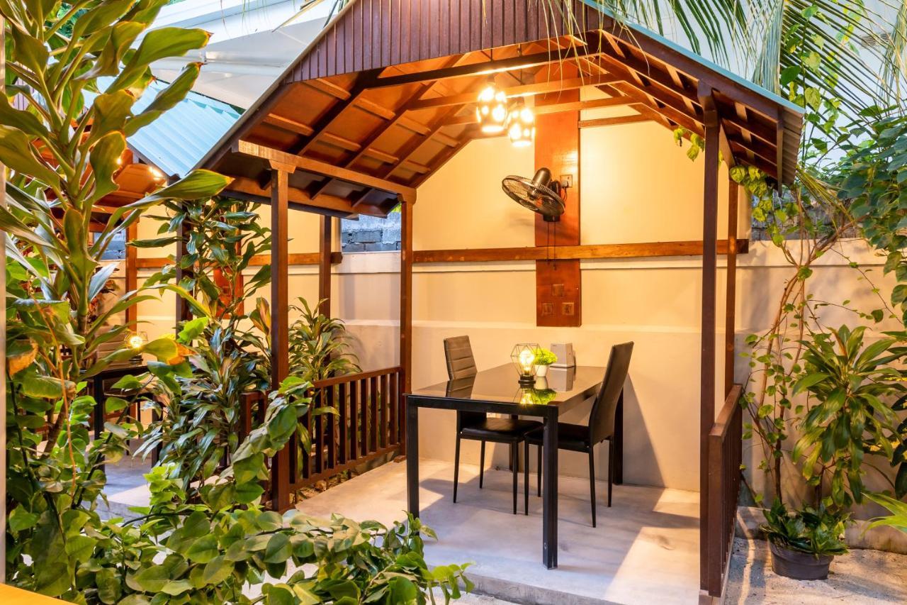 Ukulhas Beach Inn Dış mekan fotoğraf