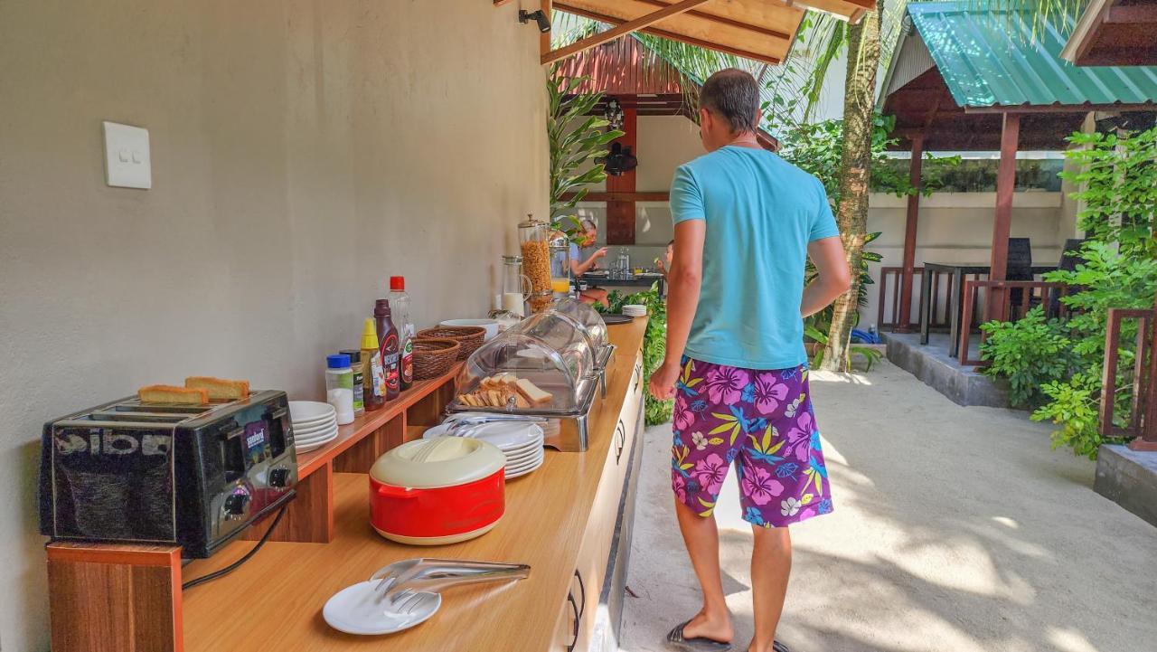Ukulhas Beach Inn Dış mekan fotoğraf